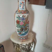 میز برنز همراه گلدان