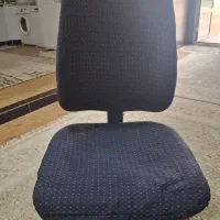 صندلی چرخدار دار