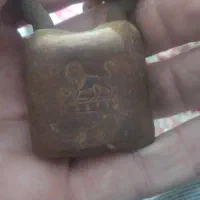 قفل قدیمی عتیقه