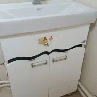 روشویی کابینتی و آینه