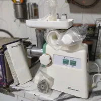 چرخ گوشت آکبند ساخت انگلیس