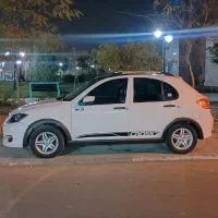 ماشین کوئیک فول 80تا کار بسیار تمیز درحد لوازم دار