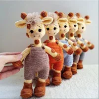 عروسک بافتنی