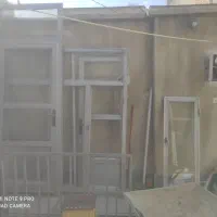 درب و پنجره آلومینیومی