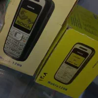 گوشی نوکیا ۱۲۰۰شکلک دار رسید...