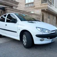 پژو ۲۰۶ مدل ۹۸|خودرو سواری و وانت|شیراز, فرهنگ شهر|دیوار