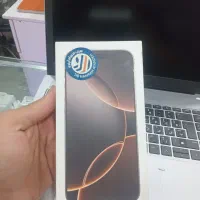 اپل iPhone 16 Pro Max با حافظهٔ ۲۵۶ گیگابایت
