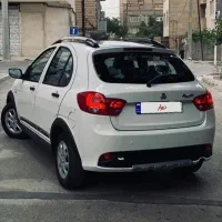 کوئیک سفید مشکی