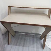 میز تحریر و computer
