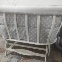 گهواره چوبی|تخت و صندلی بچه|مریوان, |دیوار