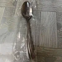 تعدادی قاشق و...