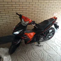 لاکی 185