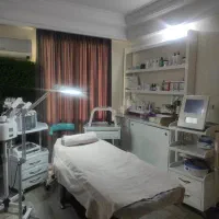 فیشیال و پاکسازی پوست