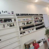تجهیزات ولوازم سالن زیبایی اینه تخت مژه میزناخن سر|آرایشگاه و سالن‌های زیبایی|تهران, صادقیه|دیوار