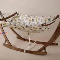 تخت کنارمادر گهواره تاشو گهواره سرخپوستی|تخت و صندلی بچه|شیراز, ارم|دیوار