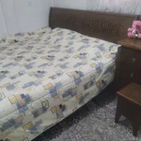 دو عدد تخت یک نفره و دو نفره|تخت و سرویس خواب|مشکین‌دشت, |دیوار