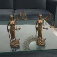 مجسمه برنز دوقلو عدات