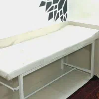 تخت تزریقات اپیلاسیون سه شکن حرفه ای تتو ماساژ