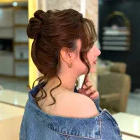 سالن زیبایی|خدمات آرایشگری و زیبایی|گنبد کاووس, |دیوار