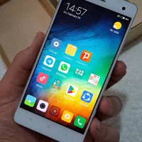 گوشی شیامی سالم