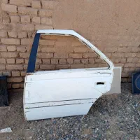 اتاق .درب صندوق عقب پارس ودرب سمت راننده عقب