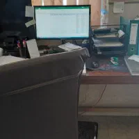 استخدام نیروی اداری مسلط به نرم افزار هلو