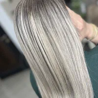 تخفیف رنگ و لایت و کراتین و پروتئین|خدمات آرایشگری و زیبایی|رشت, دروازه لاکان|دیوار