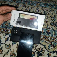 گوشی A12 کاملا سالم حافظه داخلیش 64