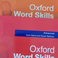 Oxford word skills کتابهای سه سطح
