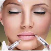 ادمین پیج مطب زبیایی،دور کار