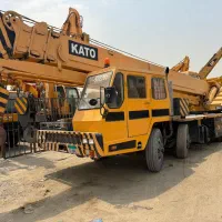 نیازمند راننده جرثقیل ۲۵ تن