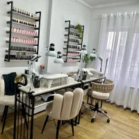 اجاره سالن زیبایی