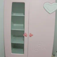تخت وکمد ودراور