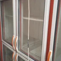 یخچال ویترینی