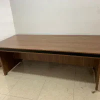 ست میز کنفرانس همراه میز مدیریت و صندلی