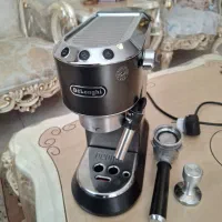 دستگاه اسپرسو ساز دلونگی 685 در حد نو بسیار تمیز|سماور، چای‌ساز، قهوه‌ساز|فردیس, شهرک ۱۱۰|دیوار