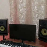 اسپیکر استودیویی
