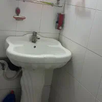 روشویی و اینه