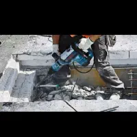 حفاری چاه و کنده کاری و تخریب ساختمان