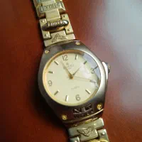 ساعت خاص|ساعت|تهران, آهنگ|دیوار