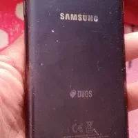 تعدادی گوشی