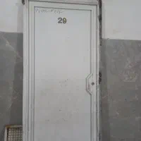 درب سنگین نفر رو سالم بدونه پوسیدگی