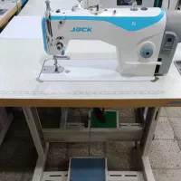 چرخ خیاطی F8جک ترکائی|چرخ خیاطی و ریسندگی|بروجرد, |دیوار