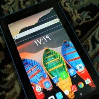 تبلت لنو tab3.710 lenovo