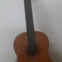 گیتار یاماها c40