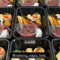 کترینگ رویال فود ( پک پذیرایی )