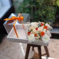 باکس گل طبیعی نازلترین قیمت|گل و گیاه طبیعی|آباده, |دیوار