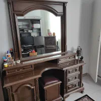 میز لوازم آرایشی همراه دوتا پاتختی  چوب راش|تخت و سرویس خواب|فردیس, سرحد آباد|دیوار