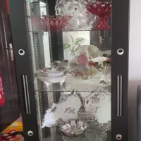 بوفه ویترین مشکی سه طبقه