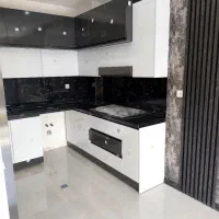۱۳۷متری تکواحدی_نبش حاشیه ۲۰متری اصلی